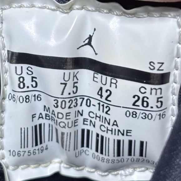 Jordan 9 Retro OG Space Jam Size 8.5 - Picture 6 of 6